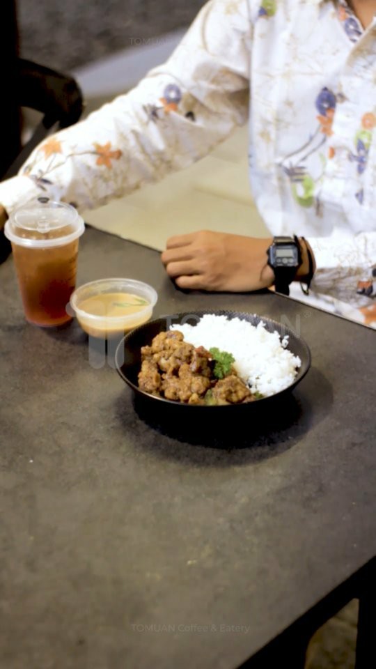 Harga Bukber Sepuasnya Tomuan Coffee Eatery Solo