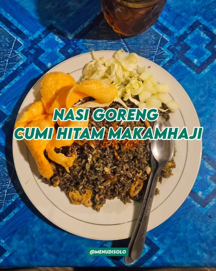 Daftar Harga Menu Nasi Goreng Cumi Hitam Makamhaji