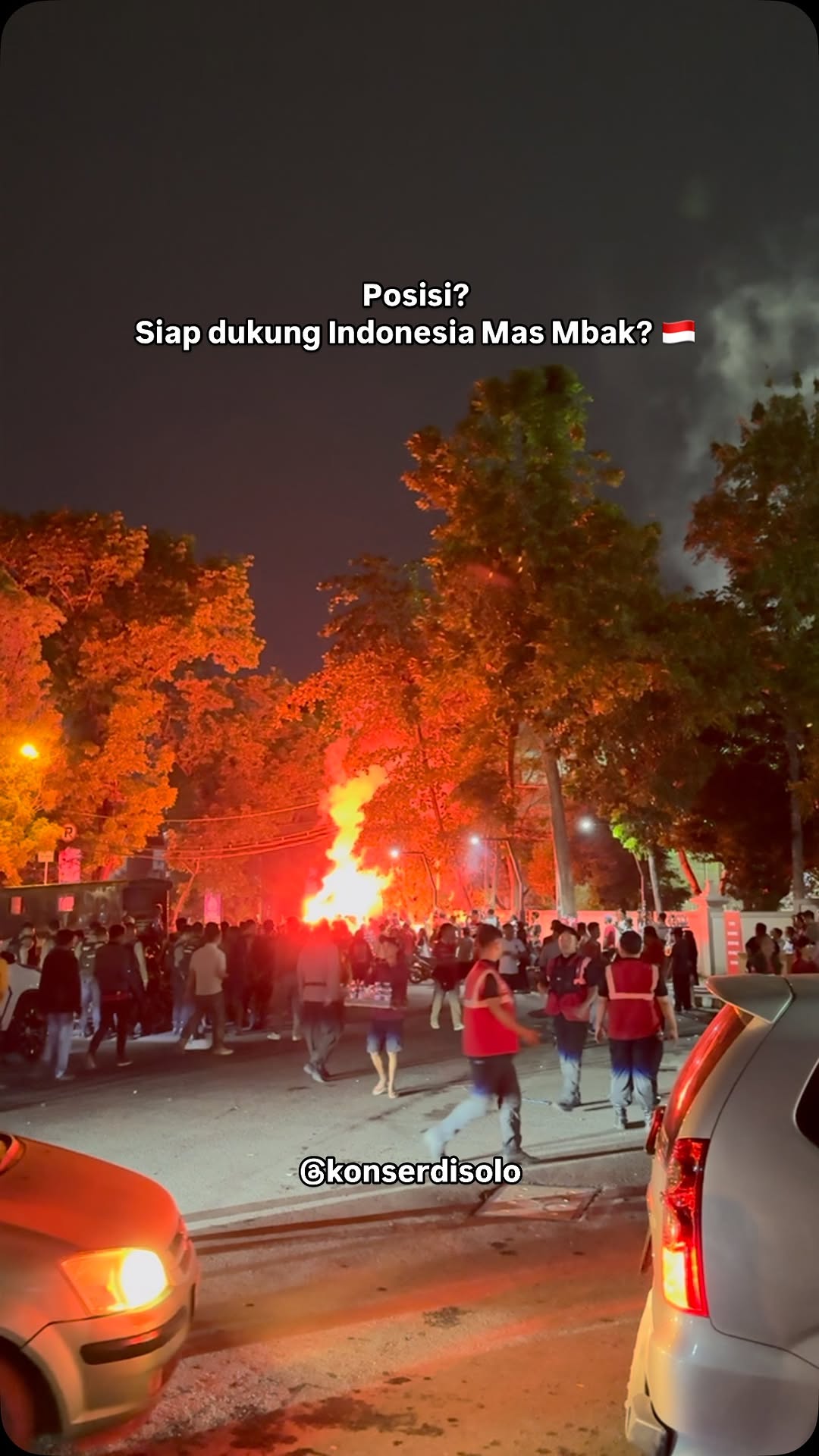 Suasana Luar Stadion Manahan Sebelum Nonton Timnas