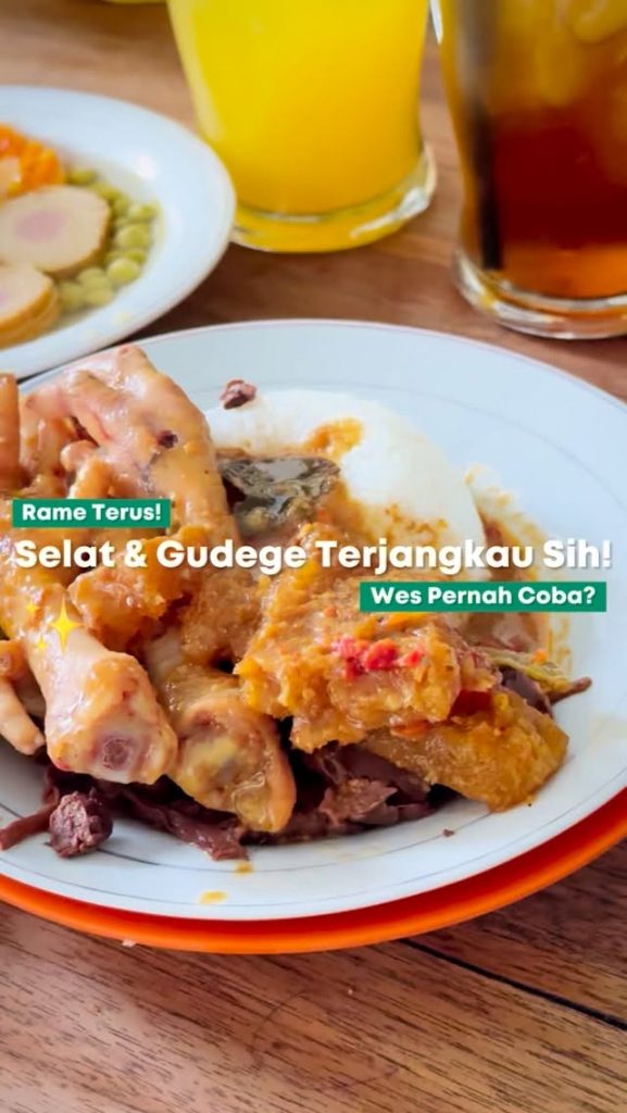 Cobain Jajan Kuliner Selat Solo Tenda Biru
