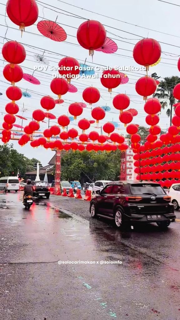 Lampion Imlek Pasar Gede 2026 Tambah Banyak