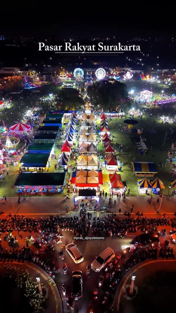 Foto Drone Pasar Malam di Alkid Solo Bulan April 2026